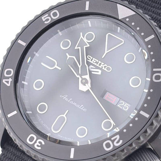 【美品・ケース・取説付き】SEIKO セイコー/5スポーツ SBSA025 4R36-07G0/自動巻き/ステンレス・キャンバス/ブラック
