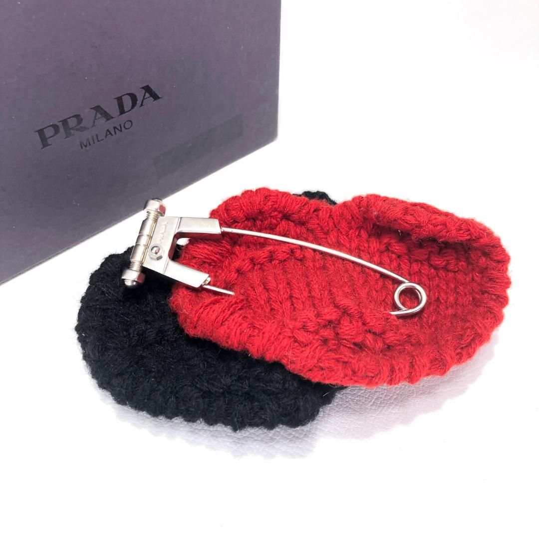 【美品】PRADA プラダ／ハートモチーフ ピンブローチ コサージュ／ウール・メタル／レッド ブラック