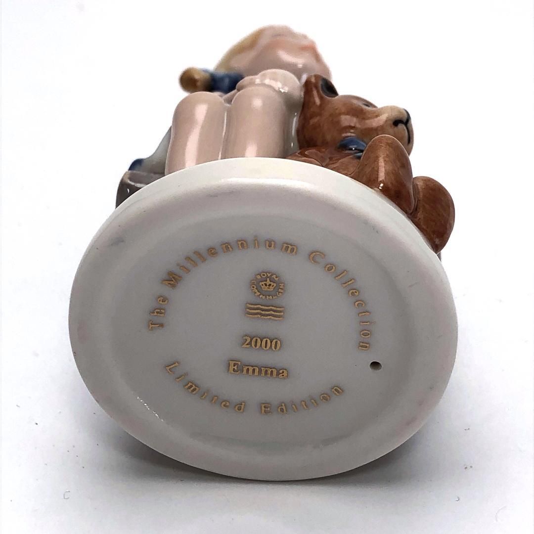 【美品・箱付き】Royal Copenhagen ロイヤルコペンハーゲン／女の子 ミレニアム フィギュリン／陶器／マルチカラー