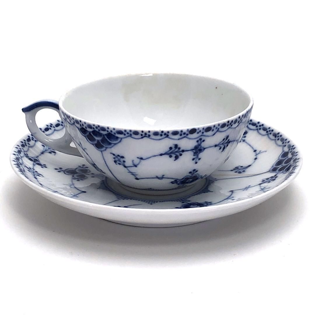Royal Copenhagen ロイヤルコペンハーゲン／ブルーフルーテッド ハーフレース カップ＆ソーサー／陶器／ホワイト・ブルー