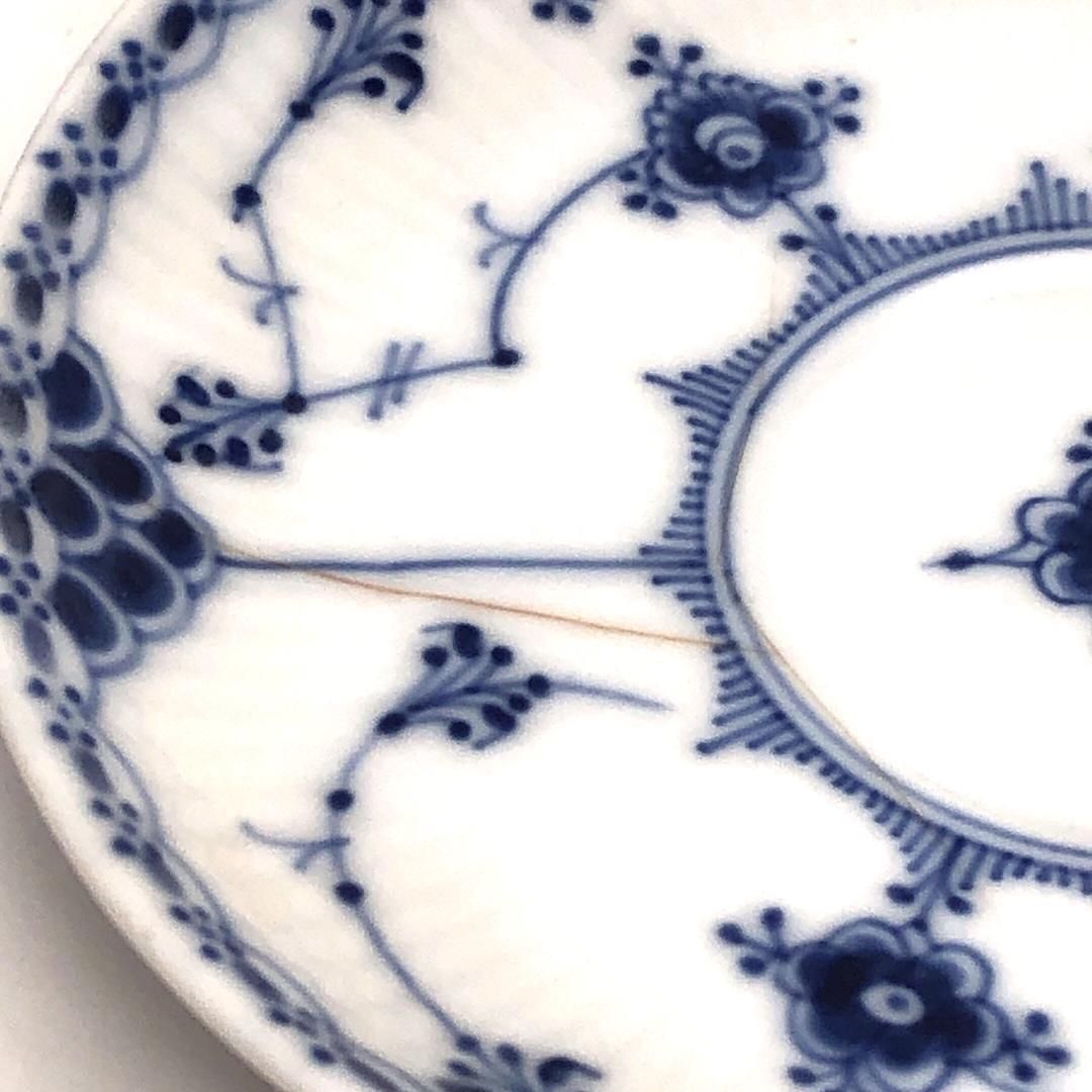 Royal Copenhagen ロイヤルコペンハーゲン／ブルーフルーテッド ハーフレース カップ＆ソーサー／陶器／ホワイト・ブルー