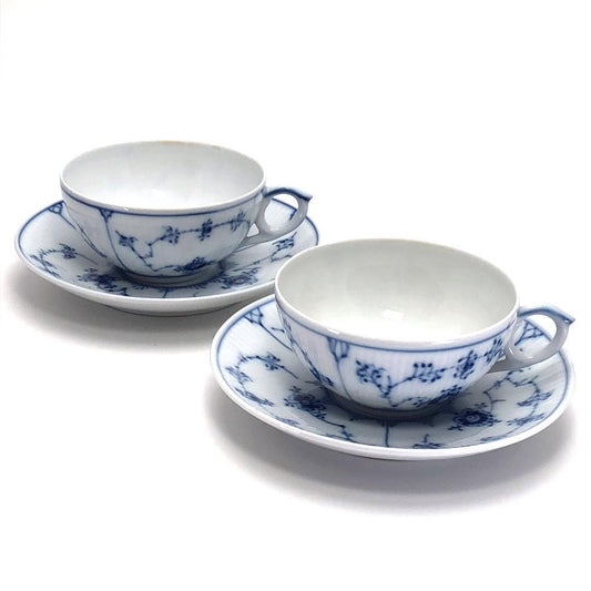 Royal Copenhagen ロイヤルコペンハーゲン／ブルーフルーテッド プレイン ペア カップ＆ソーサー／陶器／ホワイト・ブルー