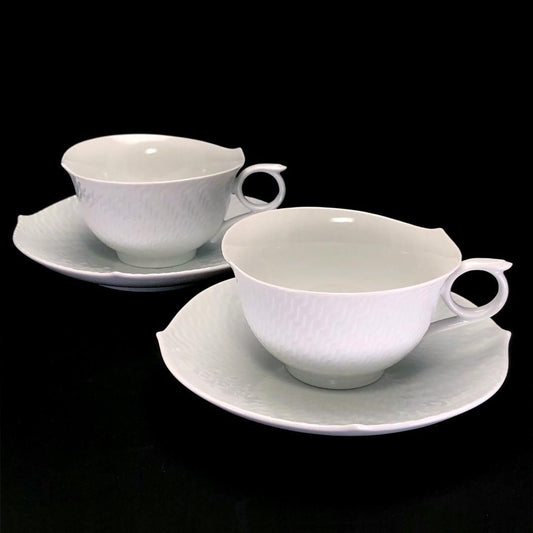 【美品】meissen マイセン／波の戯れ ペア ティー カップ&ソーサー／陶器／ホワイト