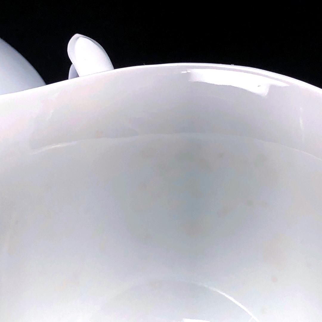 【美品】meissen マイセン／波の戯れ ペア ティー カップ&ソーサー／陶器／ホワイト