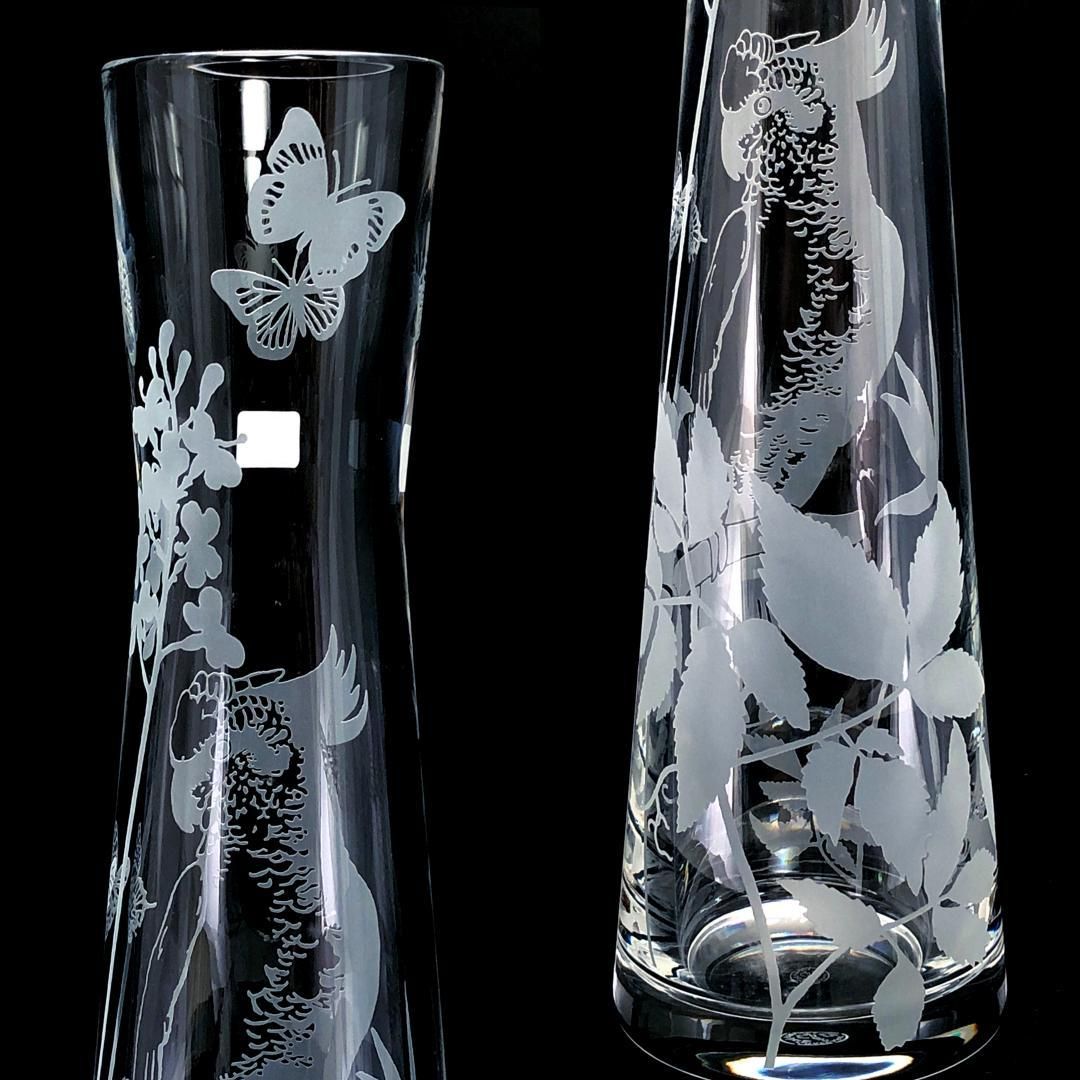 【希少】Baccarat バカラ／ポエティックガーデン オウム＆蝶柄 フワラーベース／クリスタルグラス／クリア／BC492