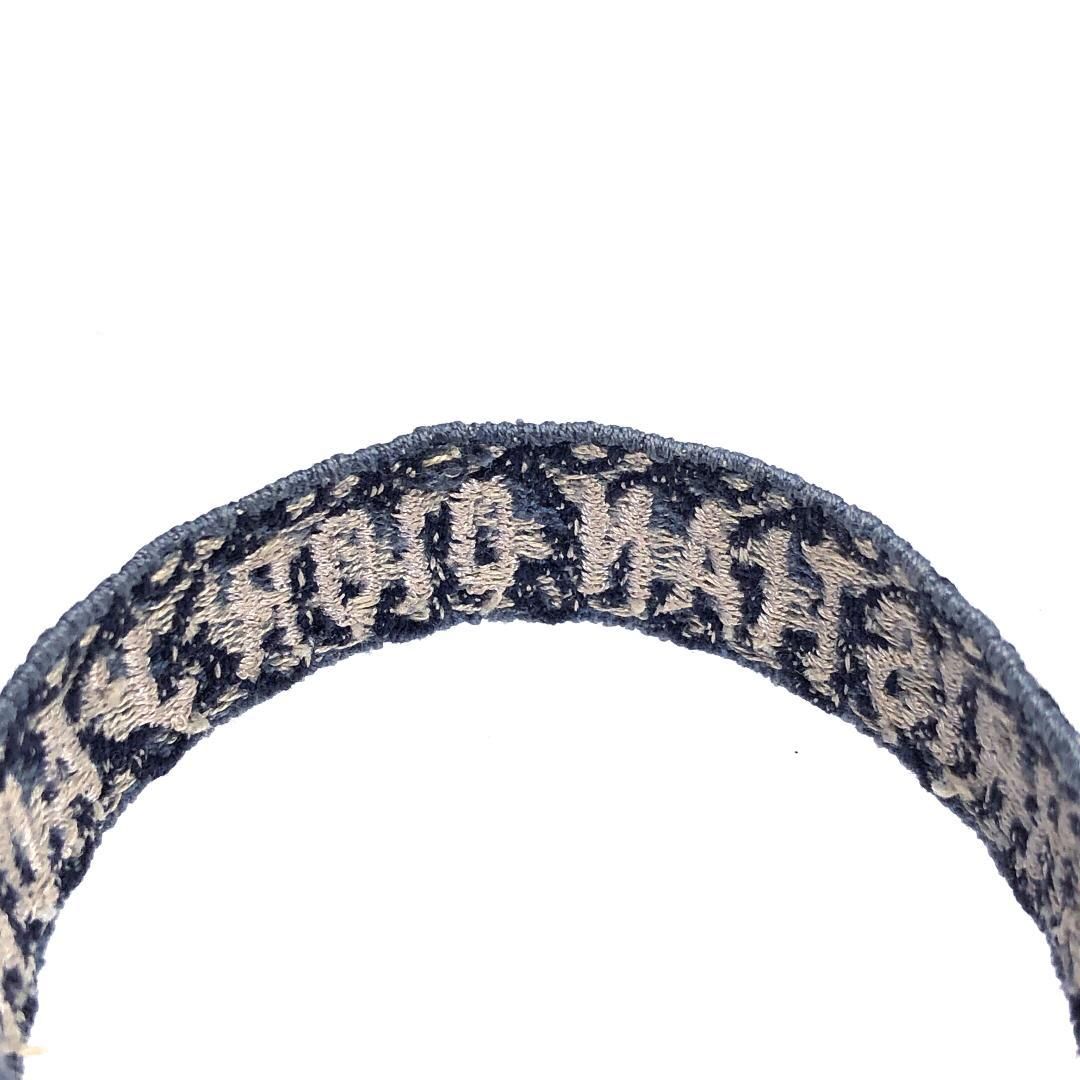 【美品・箱付き】Christian Dior クリスチャンディオール／オブリーク ミサンガ ブレスレット／ファブリック／ブラック・ホワイト