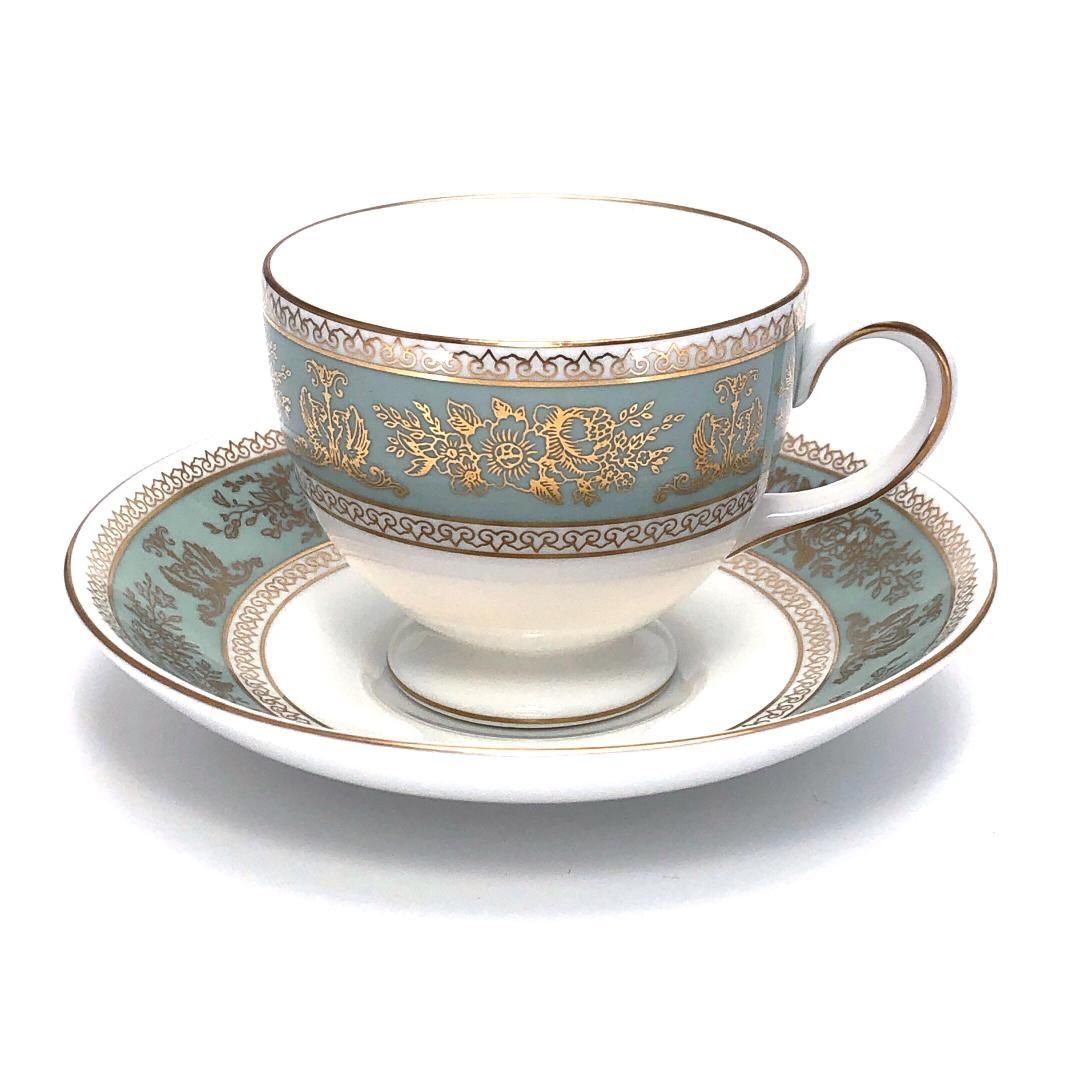 【美品】WEDGWOOD ウェッジウッド／コロンビア セージグリーン コーヒー カップ＆ソーサー／陶器／ホワイト・グリーン・ゴールド