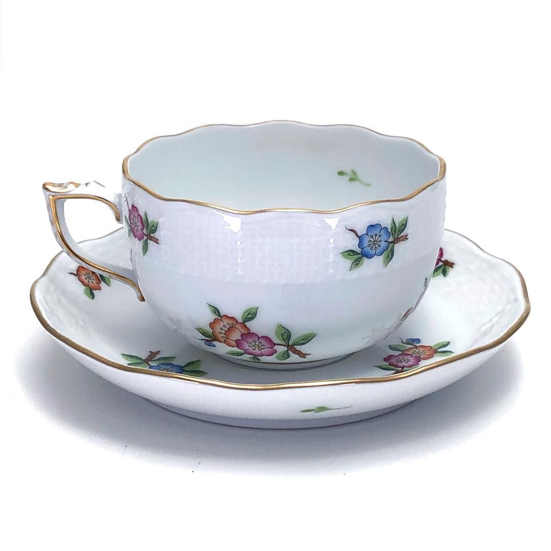 【美品】Herend ヘレンド／ETON イートン ティー カップ&ソーサー／金彩／花・フローラル／陶器／ホワイト・マルチカラー