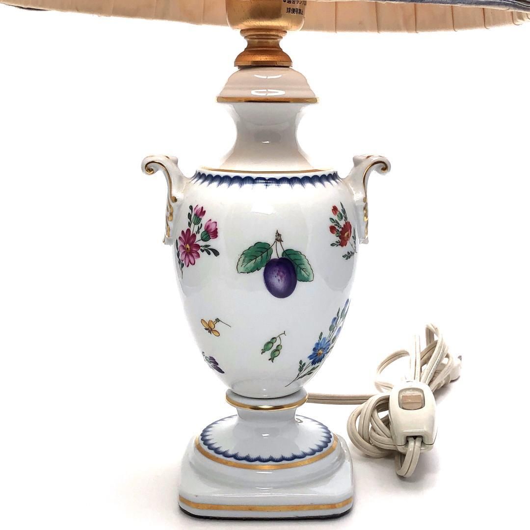 【訳あり・稼働・売り切り品】Richard Ginori リチャードジノリ／イタリアアンフルーツ テーブルランプ／陶器／ホワイト・マルチカラー