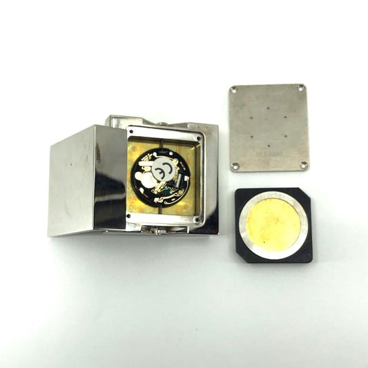 【美品・電池交換済・レザーケース付】GUCCI グッチ／トラベルクロック 置き時計 0840／クォーツ／カバー／ステンレス／ブラック