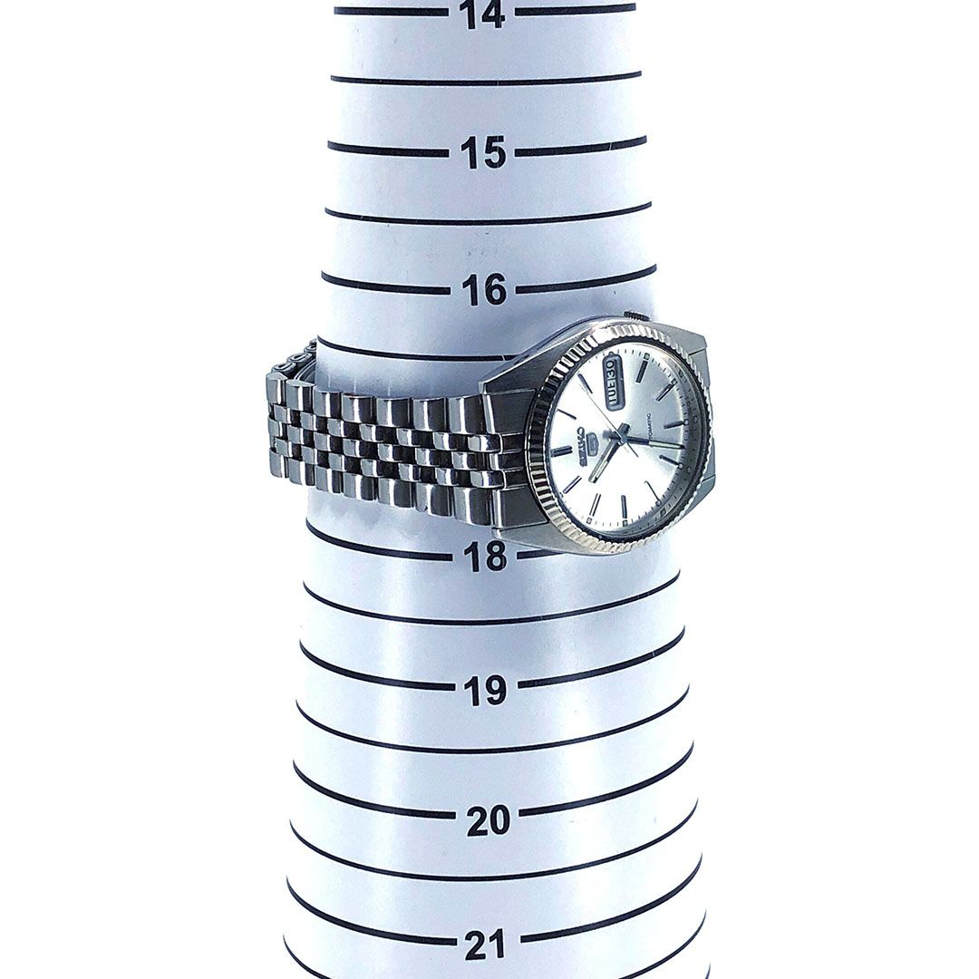 SEIKO セイコー／セイコー5 7S26-0500／自動巻き／裏スケルトン／ステンレス／シルバー