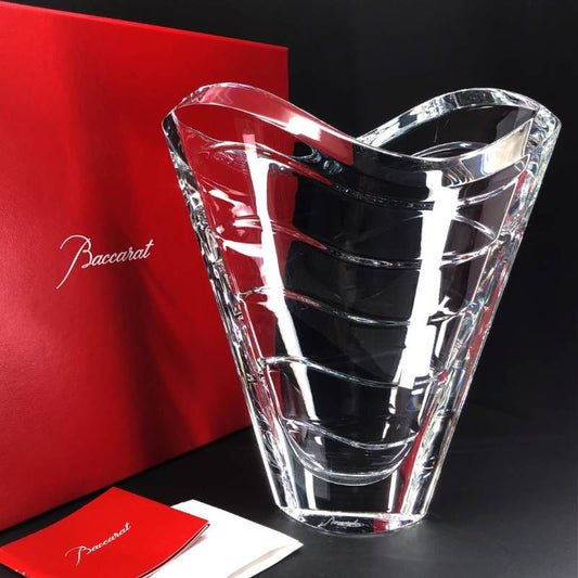 【美品・箱付き】Baccarat バカラ／ウェーブ フラワーベース 花瓶／クリスタルグラス／クリア／BC547