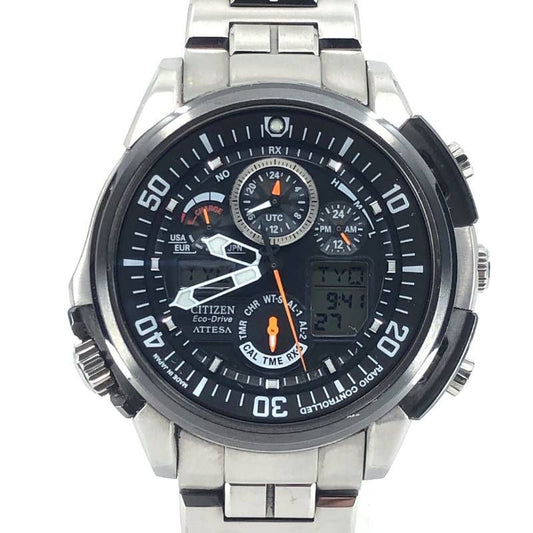 【美品・箱・取説・コマ付き】CITIZEN シチズン／エコドライブ U680-T013252／ソーラークォーツ／チタン／シルバー・ブラック