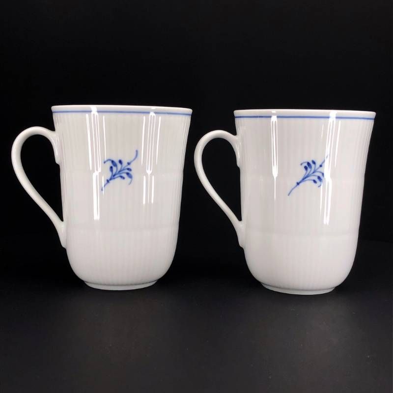 【美品】Royal Copenhagen ロイヤルコペンハーゲン／ブルーフルーテッド プレイン ペア マグカップ／陶器／ホワイト・ブルー
