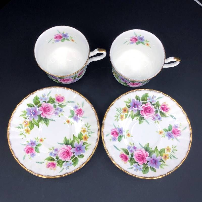 Royal Stafford ロイヤルスタッフォード／カップ＆ソーサー（2客）・プレート（小 2枚） セット／陶器／ホワイト・ピンク・パープル