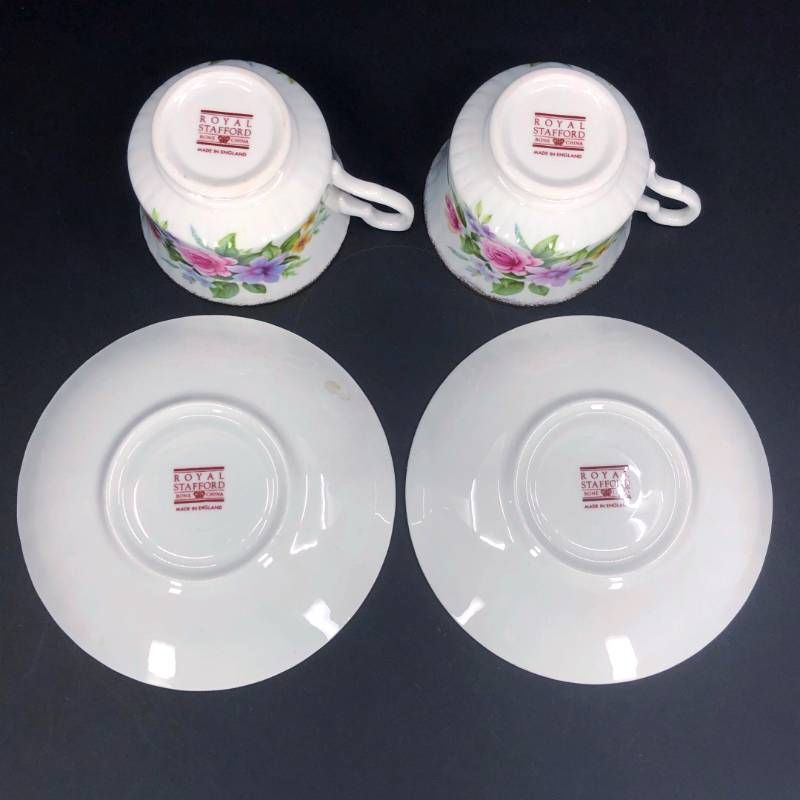 Royal Stafford ロイヤルスタッフォード／カップ＆ソーサー（2客）・プレート（小 2枚） セット／陶器／ホワイト・ピンク・パープル
