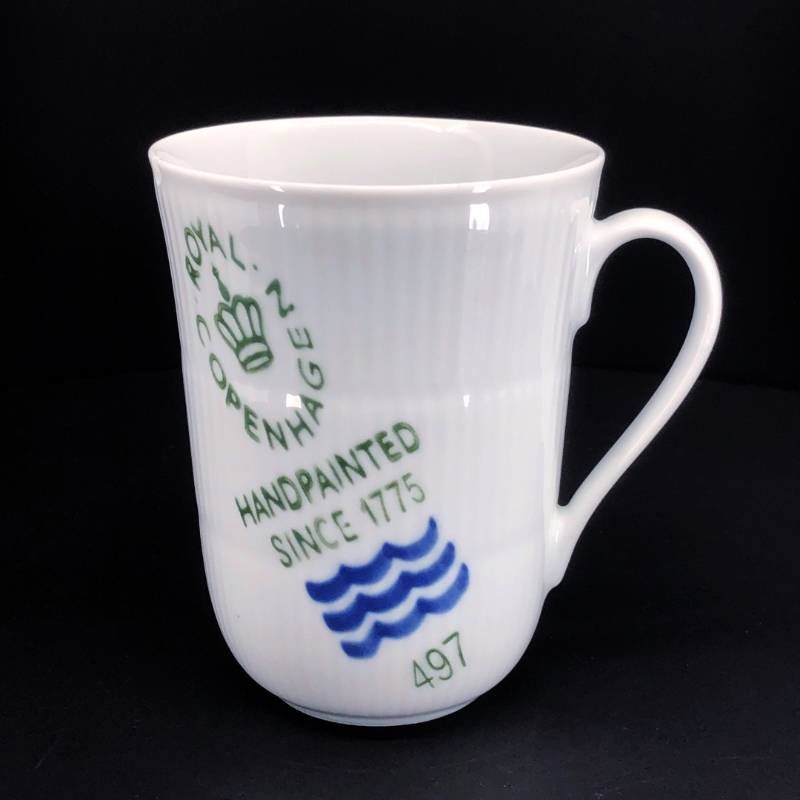 【訳あり・売り切り】Royal Copenhagen ロイヤルコペンハーゲン／フルーテッド シグネチャー マグカップ／陶器／ホワイト・ブルー