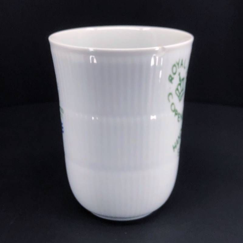 【訳あり・売り切り】Royal Copenhagen ロイヤルコペンハーゲン／フルーテッド シグネチャー マグカップ／陶器／ホワイト・ブルー