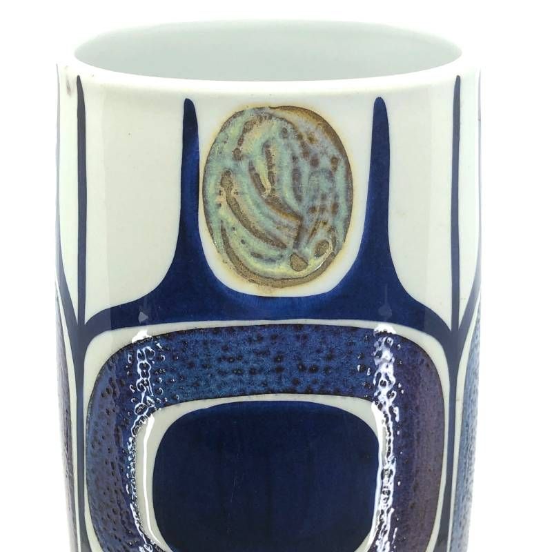 【美品】Royal Copenhagen ロイヤルコペンハーゲン／カリ・クリステンセンデザイン テネラ フラワーベース 花瓶／陶器／ホワイト・ブルー