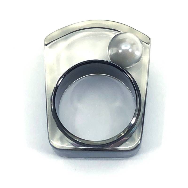 【美品】JUTIQU ジュティク／樹脂 リング 指輪／12号／樹脂・樹脂パール／クリア・ブラック・ホワイト