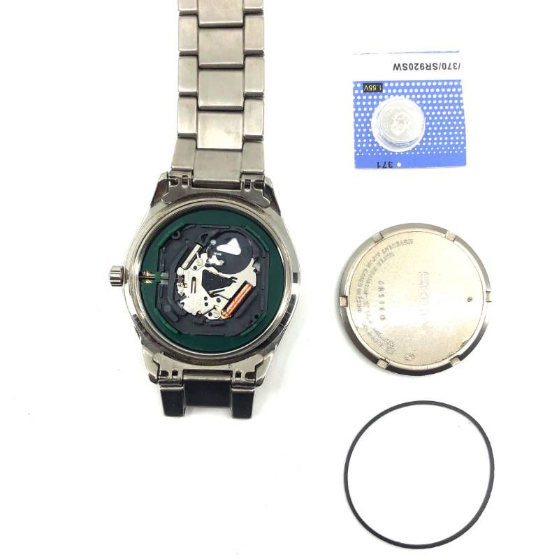 SEIKO セイコー／7N43-0AN0／クォーツ／チタン／シルバー・ブラック
