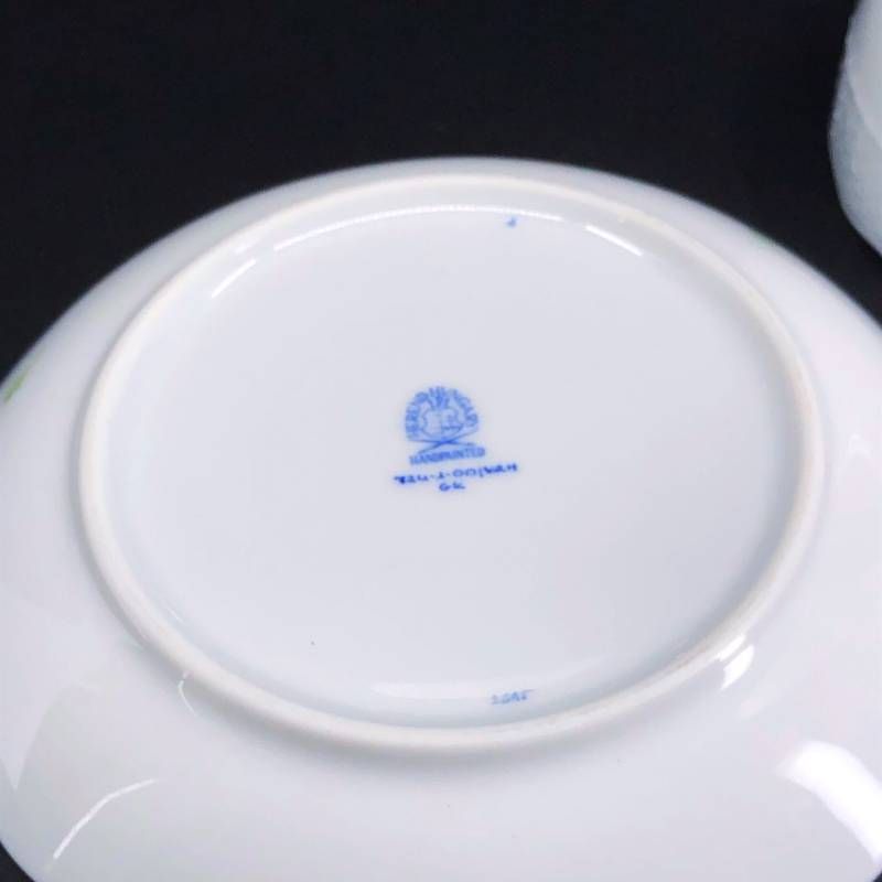 【美品】Herend ヘレンド／ウィーンのバラ カップ&ソーサー／陶器／ホワイト・グリーン
