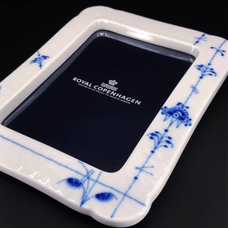 【美品・箱付】Royal Copenhagen ロイヤルコペンハーゲン／ブルーパルメッテ フォトフレーム 写真立て／陶器／ホワイト・ブルー