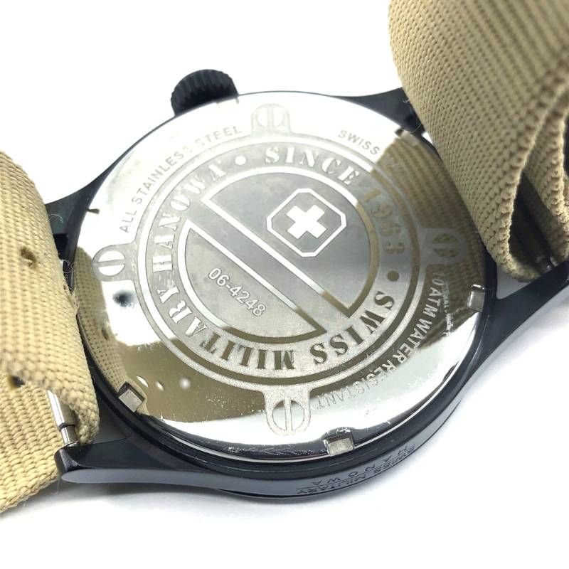 【美品・電池交換済み・チェンジベルト付き】SWISS MILITARY スイスミリタリー／06-4248／クォーツ／ステンレス／ブラック・各色（ミリタリーカラー）／M03066A