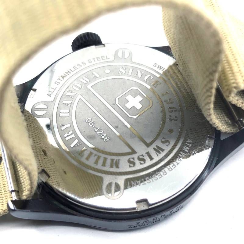 【美品・電池交換済み・チェンジベルト付き】SWISS MILITARY スイスミリタリー／06-4248／クォーツ／ステンレス／ブラック・各色（ミリタリーカラー）／M03066B