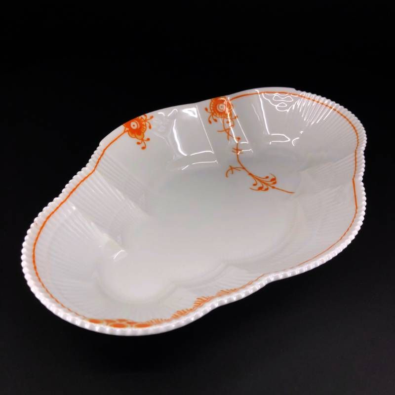 【美品】Royal Copenhagen ロイヤルコペンハーゲン／カラーエレメンツ オレンジ オーバルディッシュ／23cm／陶器／ホワイト・オレンジ