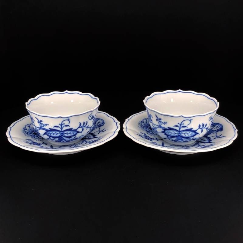 【美品】MEISSEN マイセン／ブルーオニオン ペア ティー カップ＆ソーサー／陶器／ホワイト・ブルー