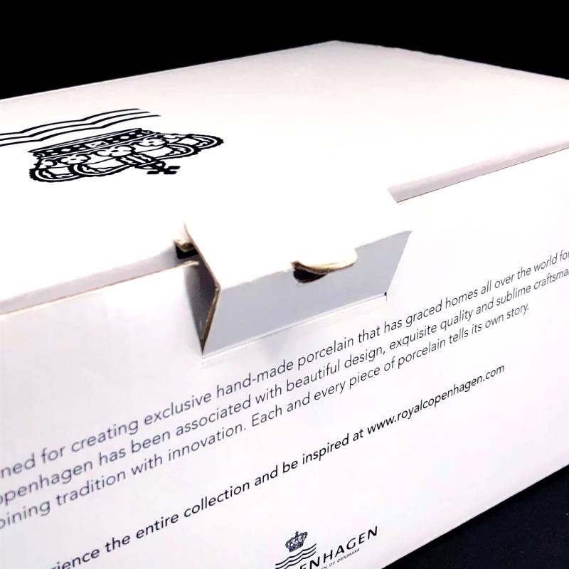 【美品・箱付き】Royal Copenhagen ロイヤルコペンハーゲン／ブルーパルメッテ キティちゃん サンリオ ノーハンドル ペア カップ＆ソーサー 湯飲み 2客／陶器／ホワイト