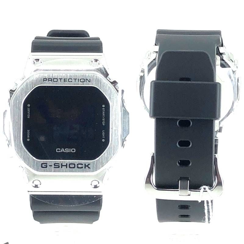 【美品・ケース・取説付き】CASIO カシオ／G-SHOCK GM-5600U-1JF／クォーツ／樹脂・ステンレス／ブラック・シルバー