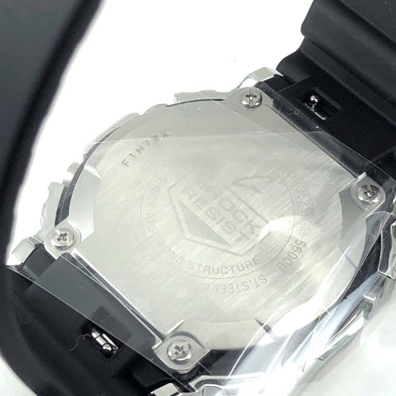 【美品・ケース・取説付き】CASIO カシオ／G-SHOCK GM-5600U-1JF／クォーツ／樹脂・ステンレス／ブラック・シルバー