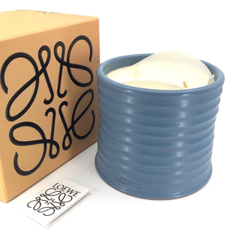 【未使用品・箱付き】LOEWE ロエベ／サイプレスボール キャンドル ミディアム アロマティック／ウッディ／610g／セラミック・ワックス／ベビーブルー・ホワイト