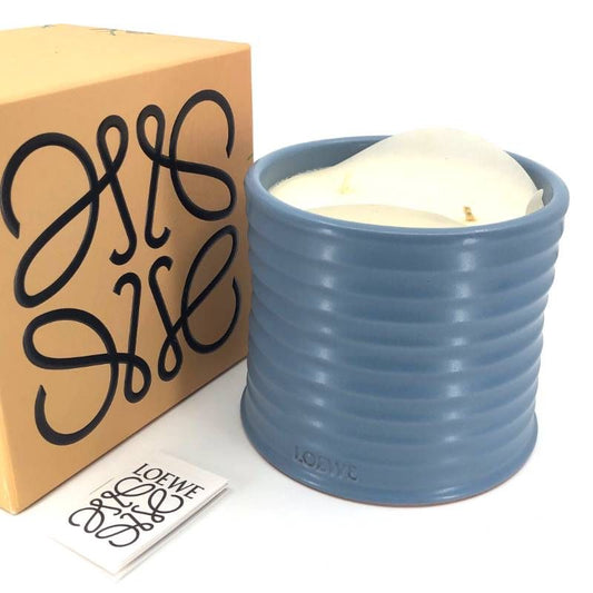 【未使用品・箱付き】LOEWE ロエベ／サイプレスボール キャンドル ミディアム アロマティック／ウッディ／610g／セラミック・ワックス／ベビーブルー・ホワイト