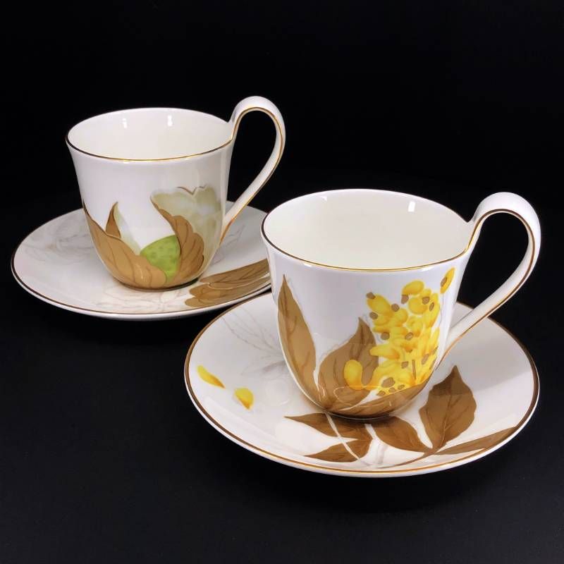 Royal Copenhagen ロイヤルコペンハーゲン／ハイハンドル ペア カップ＆ソーサー 2客／陶器／ホワイト・マルチカラー