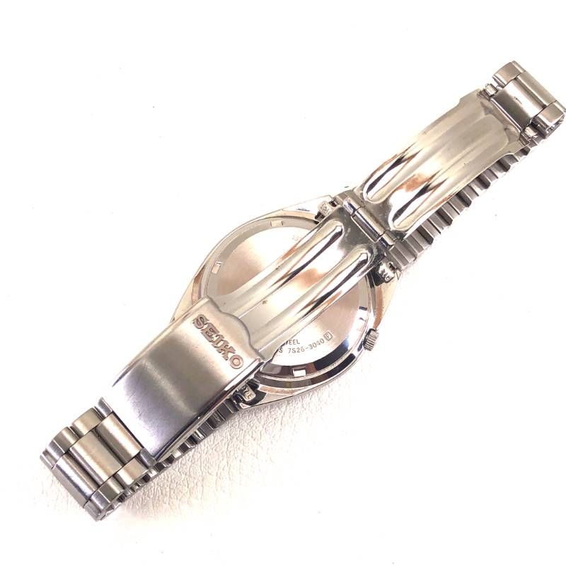 【美品】SEIKO セイコー／セイコー5 7S26-3040／自動巻き／ステンレス／シルバー・ブラック