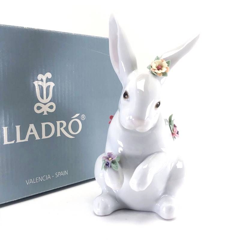 【美品・箱付き】LLADRO リヤドロ／花飾りの白うさぎ フィギュリン／陶器／マルチカラー