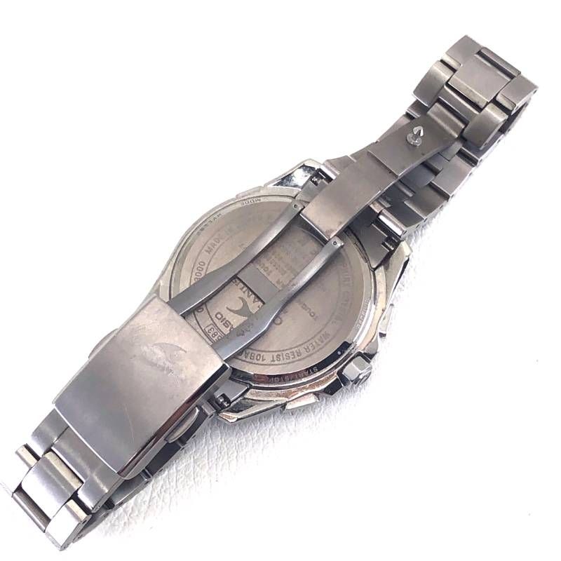 【美品・ケース・取説・コマ付】CASIO カシオ／オシアナス OCW-T3000-1AJF／ソーラークォーツ／チタン／シルバー・ブラック・ブルー