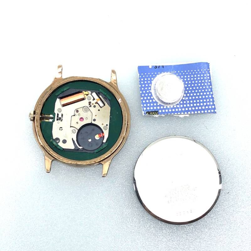 【ケース・取説付き・電池交換済み】SEIKO セイコー／コンテンポラリーベーシック スピリット デイデイト 5H23-6C00／クォーツ／ステンレス／ゴールド・ホワイト