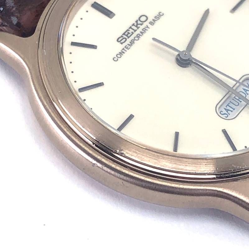 【ケース・取説付き・電池交換済み】SEIKO セイコー／コンテンポラリーベーシック スピリット デイデイト 5H23-6C00／クォーツ／ステンレス／ゴールド・ホワイト