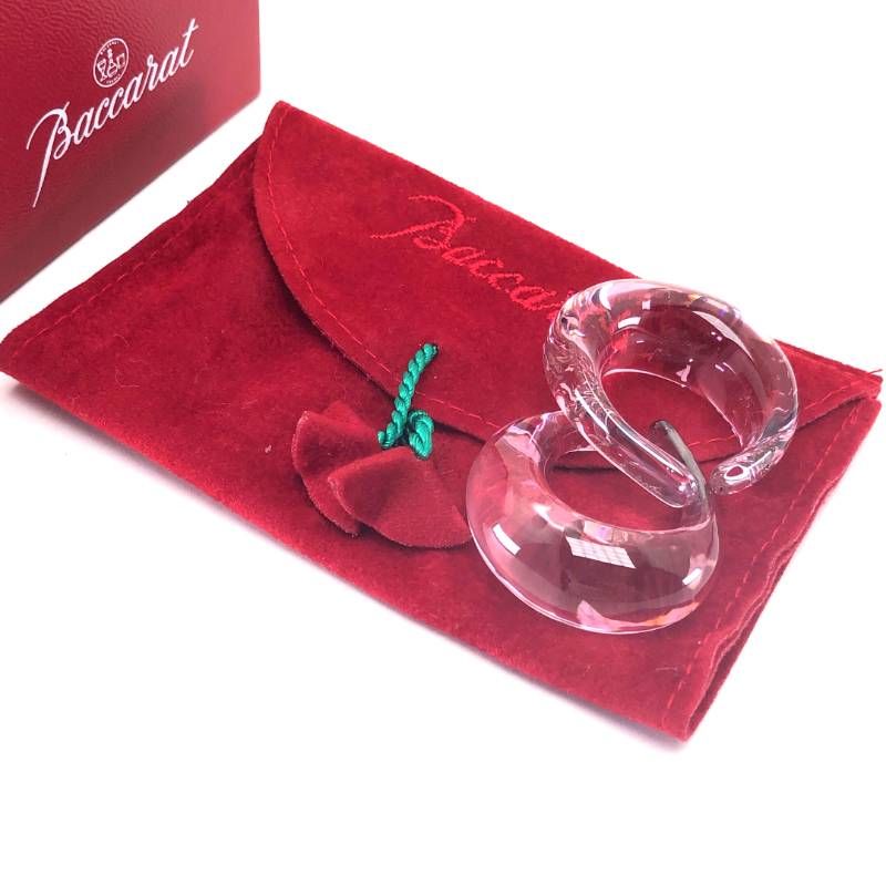 【美品・箱・保管袋付き】Baccarat バカラ／イヤーカフ イヤリング／クリスタルグラス／ライトピンク／BC639