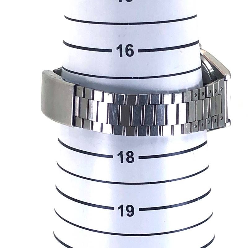 【ヴィンテージ】SEIKO セイコー／SilverWave シルバーウェーブ 8229-700A／クォーツ／ステンレス／シルバー・ホワイト