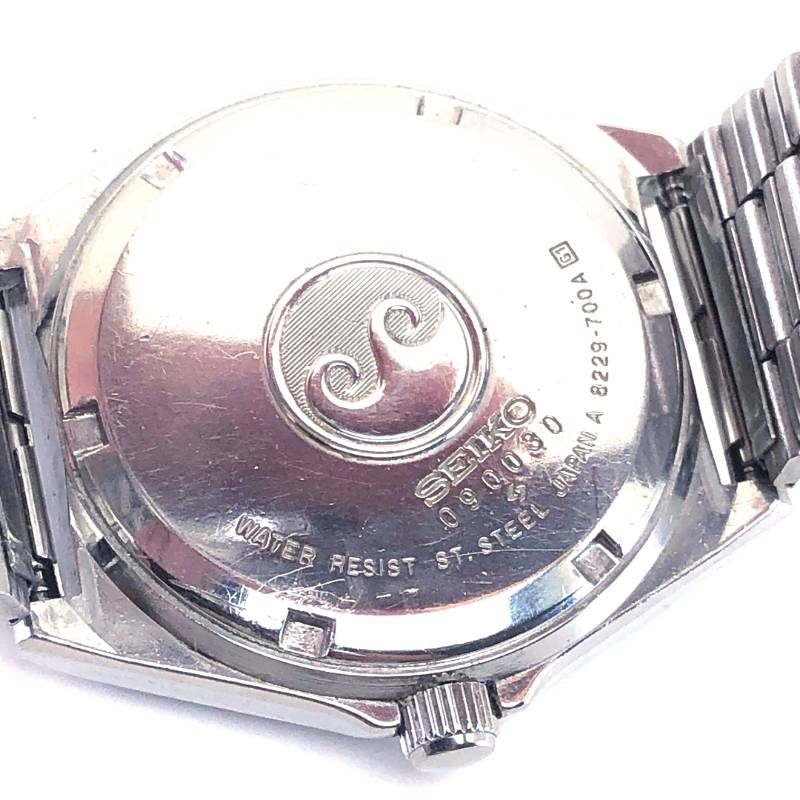 【ヴィンテージ】SEIKO セイコー／SilverWave シルバーウェーブ 8229-700A／クォーツ／ステンレス／シルバー・ホワイト