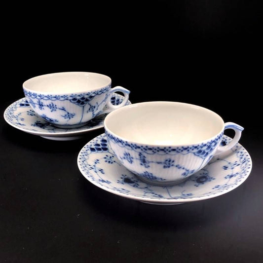【美品】Royal Copenhagen ロイヤルコペンハーゲン／ブルーフルーテッド ハーフレース ペア カップ＆ソーサー／陶器／ホワイト・ブルー