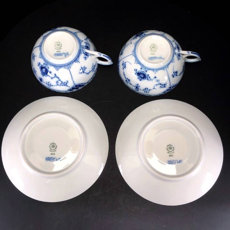 【美品】Royal Copenhagen ロイヤルコペンハーゲン／ブルーフルーテッド ハーフレース ペア カップ＆ソーサー／陶器／ホワイト・ブルー