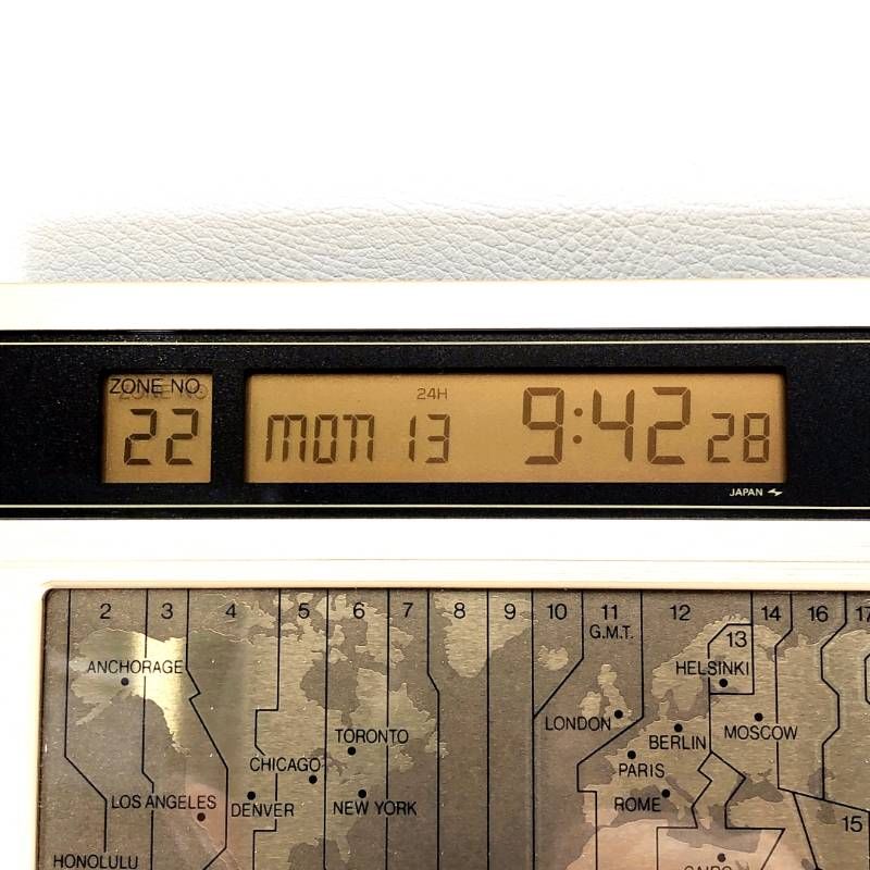 【新品電池使用・箱・取説付き】SEIKO セイコー／ワールドタイム タッチセンサー 置時計 EK401G／単3電池／ゴールド・ブラウン