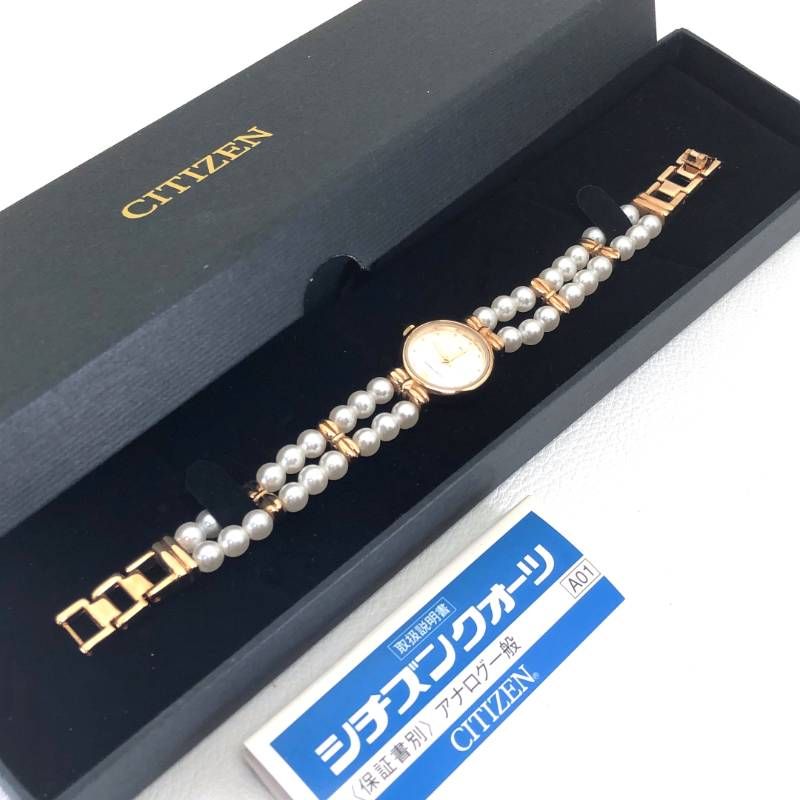 【電池交換済み・美品・箱・取説付き】CITIZEN シチズン／LUCIANO FORNERIS 1032-A05389／クォーツ／ステンレス／ゴールド・ホワイト
