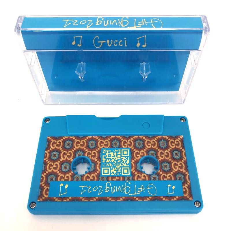 【新品】GUCCI グッチ／非売品／創設100周年記念 カセットテープ型 USB／ブルー